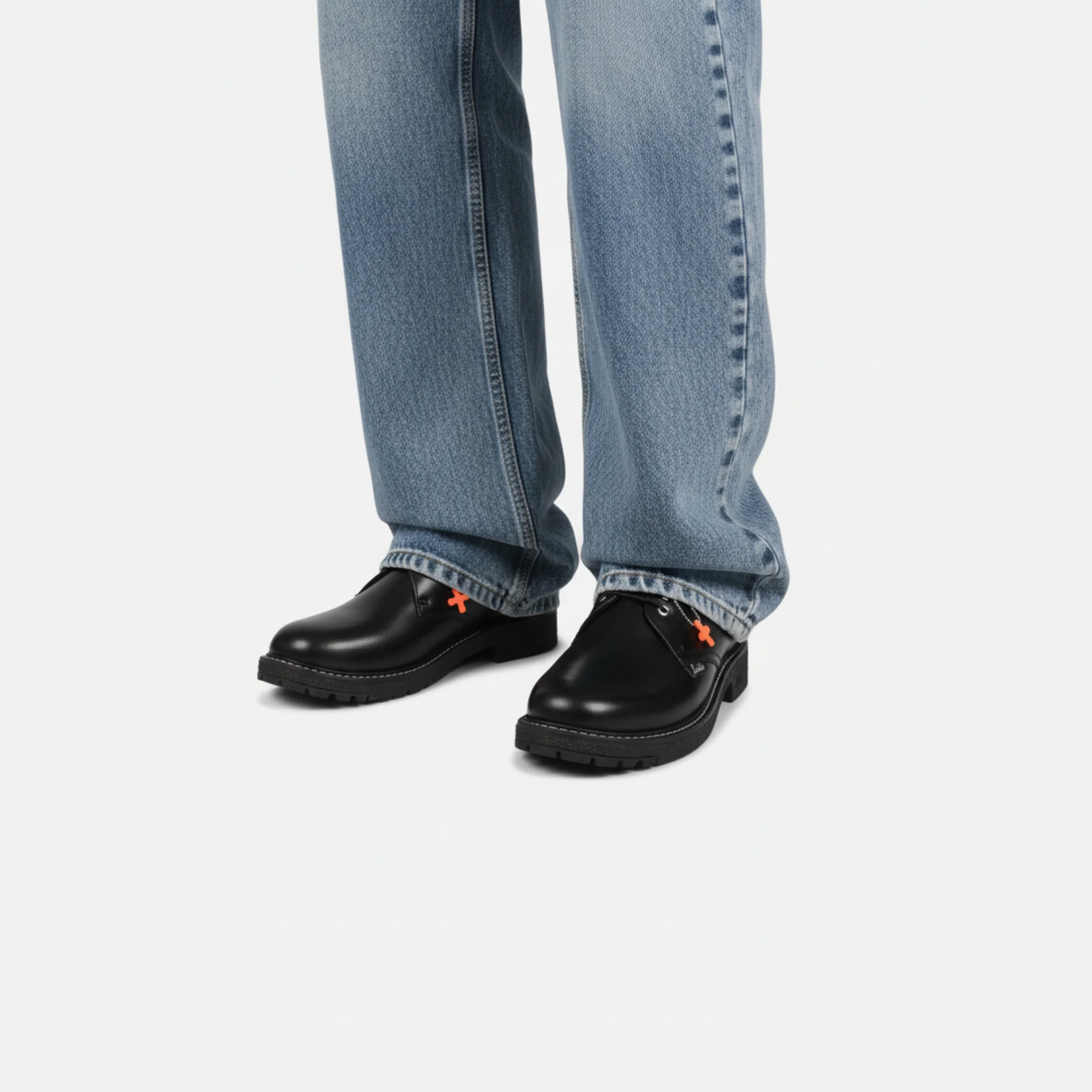 GHOSTWRITER DERBY - Image 3