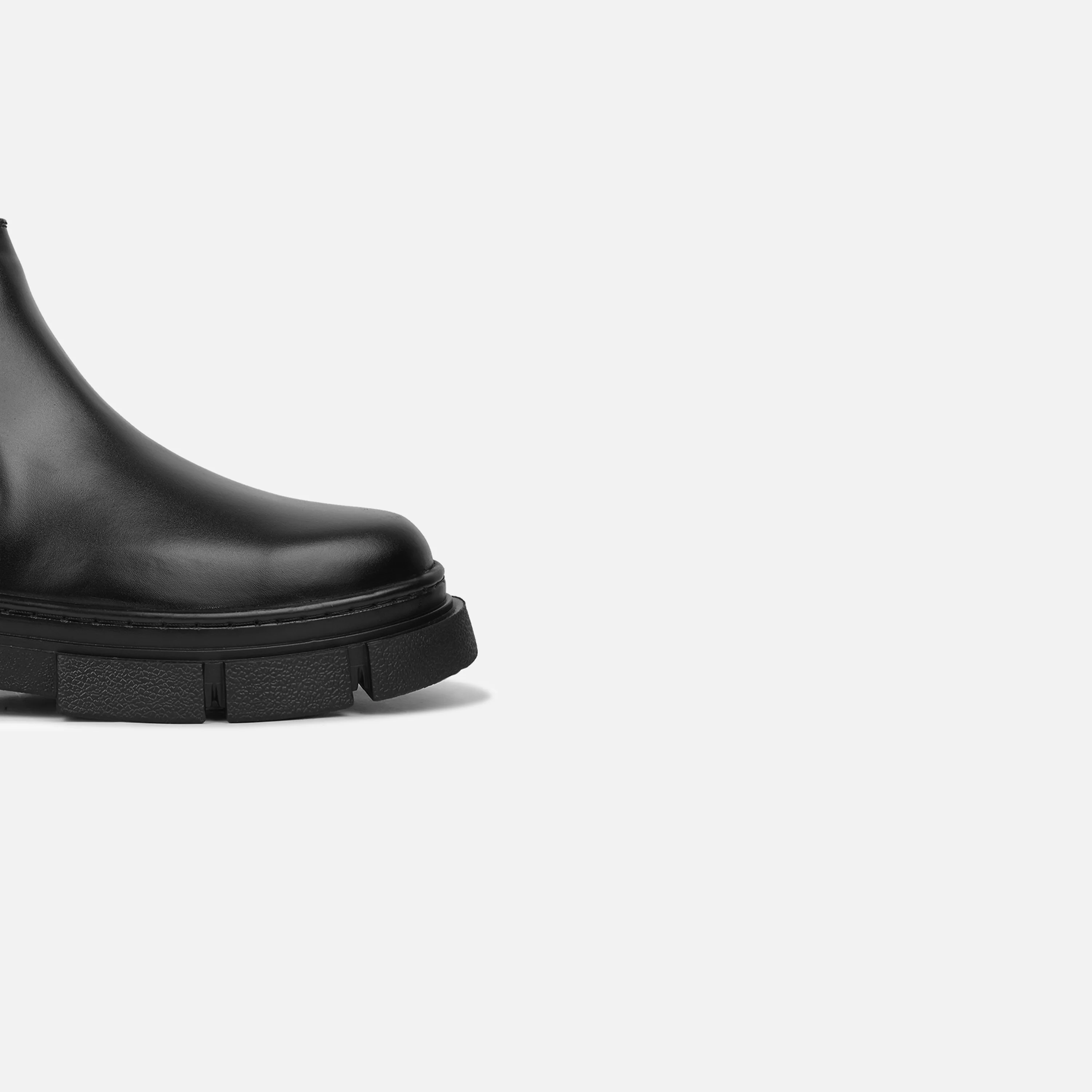 CHELSEA BOOTS - Image 3