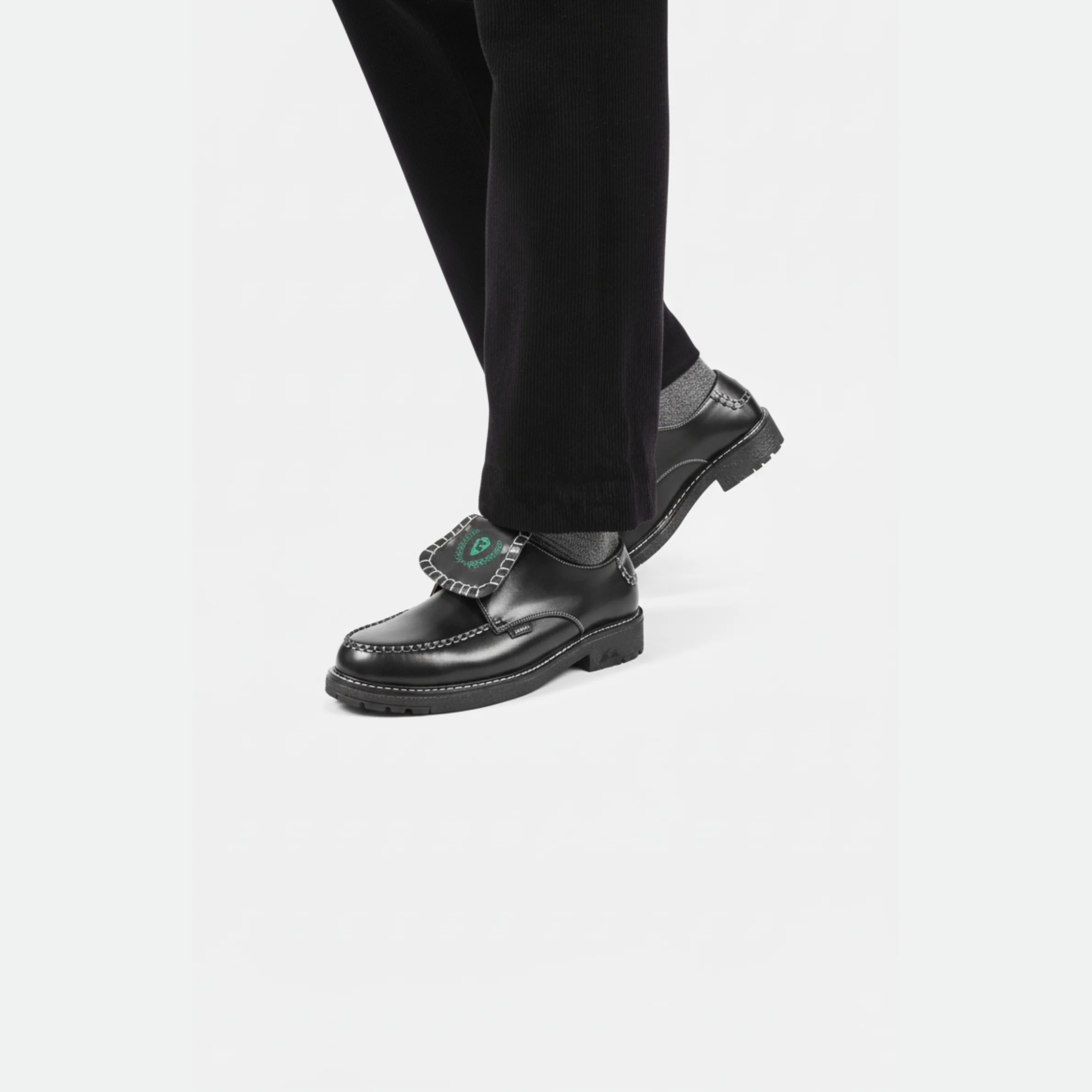 OFFSIDE DERBY - Image 9